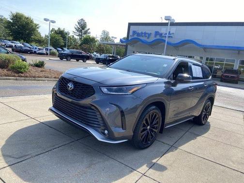 2023 Toyota Highlander XSE