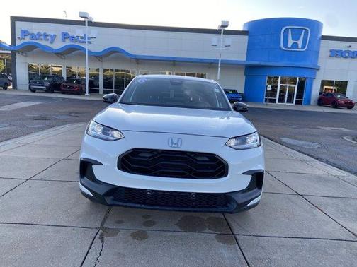 White 2024 Honda HR-V Sport