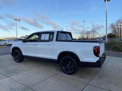 2025 Honda Ridgeline Black Edition
