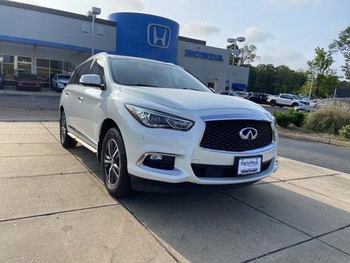 Majestic White 2020 INFINITI QX60 Luxe