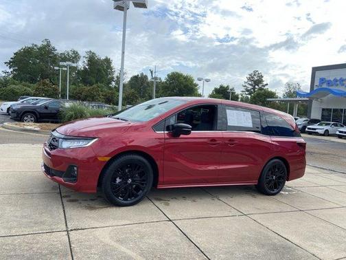Red 2025 Honda Odyssey Sport-L