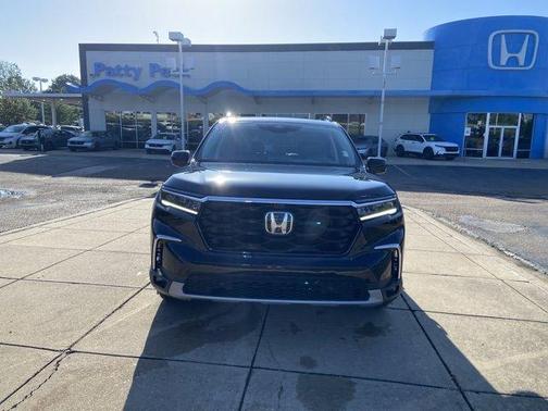 Crystal Black Pearl 2025 Honda Pilot Elite