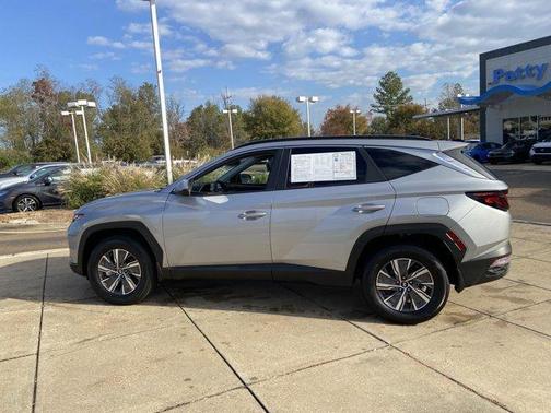 2024 Hyundai TUCSON Hybrid Blue