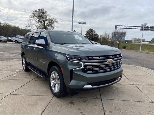 2023 Chevrolet Suburban Premier