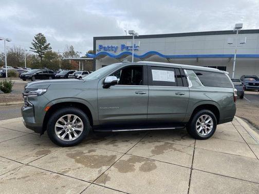 2023 Chevrolet Suburban Premier