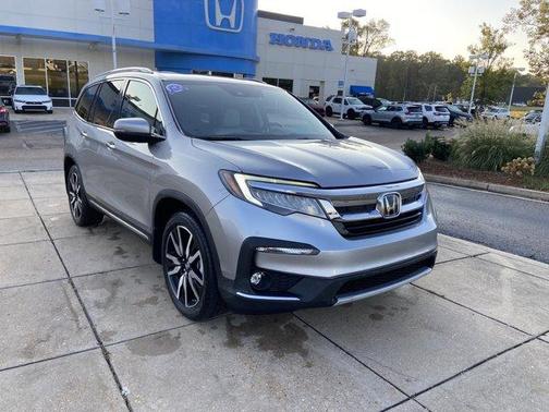2019 Honda Pilot Touring 8-Passenger