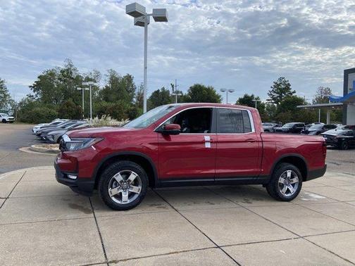 Radiant Red Metallic II 2026 Honda Ridgeline RTL
