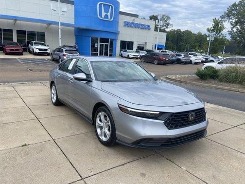 Silver Metallic 2023 Honda Accord LX