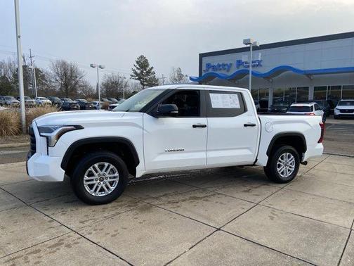 2024 Toyota Tundra SR5