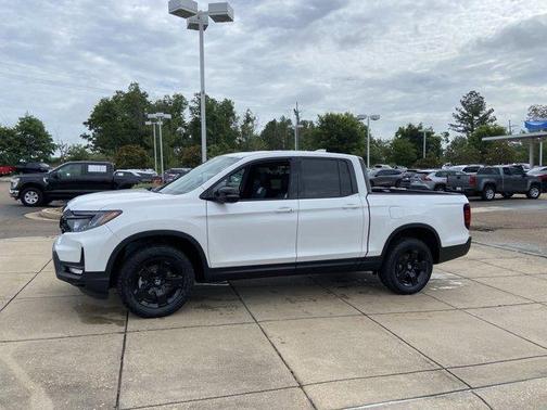 2025 Honda Ridgeline Black Edition