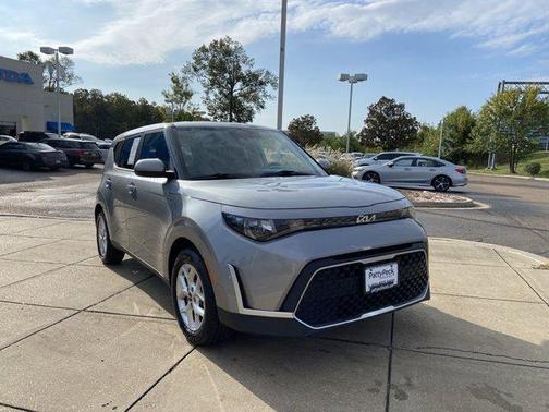 2024 Kia Soul LX