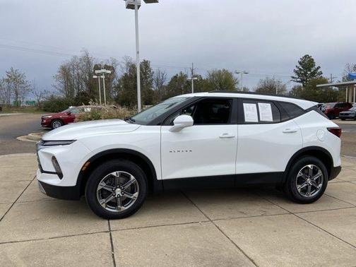 2023 Chevrolet Blazer 2LT