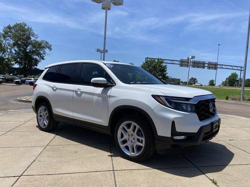 Platinum White Pearl 2025 Honda Passport EX-L
