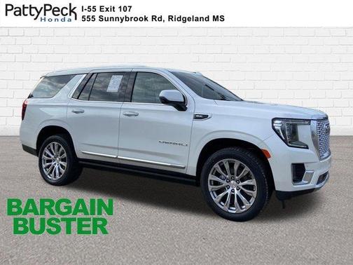 White Frost Tri-Coat 2023 GMC Yukon Denali
