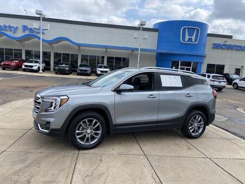 2024 GMC Terrain SLT