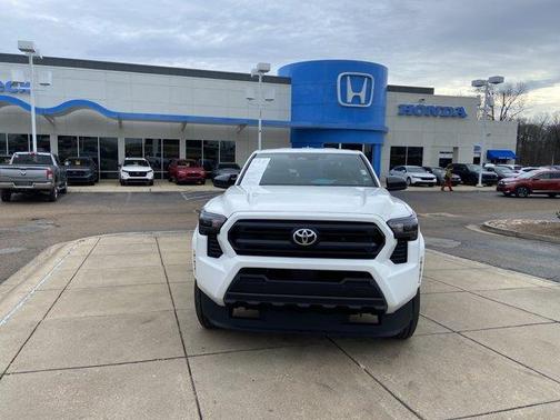 2024 Toyota Tacoma SR