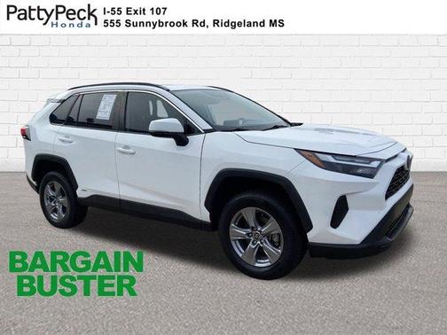2022 Toyota RAV4 Hybrid XLE