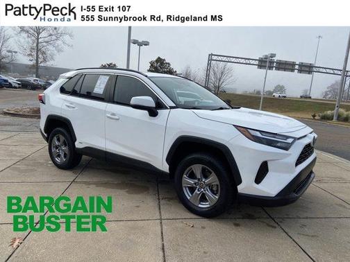2022 Toyota RAV4 Hybrid XLE