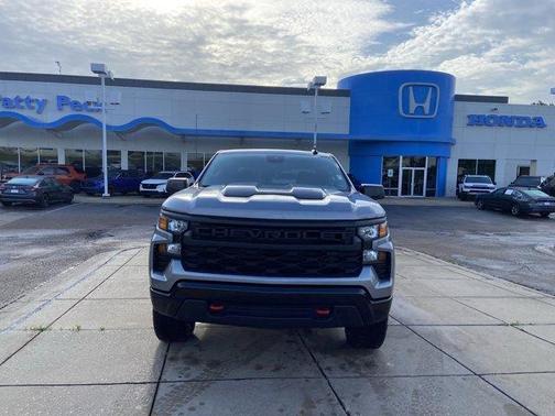 2024 Chevrolet Silverado 1500 Custom Trail Boss