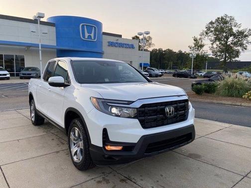 Platinum White Pearl 2026 Honda Ridgeline RTL