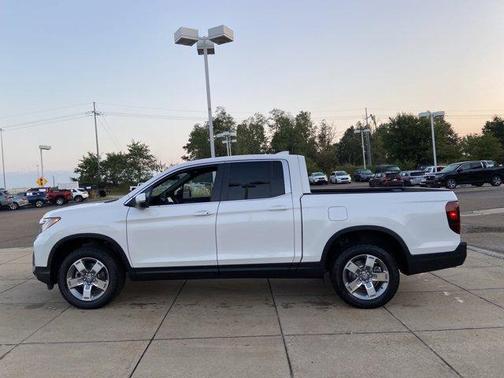 Platinum White Pearl 2026 Honda Ridgeline RTL