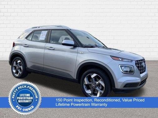 Shimmering Silver 2025 Hyundai VENUE SEL