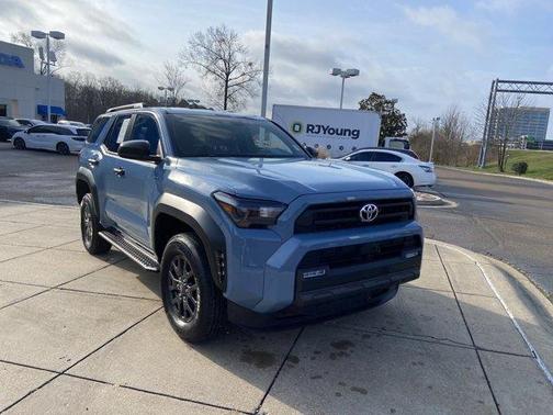 2025 Toyota 4Runner SR5