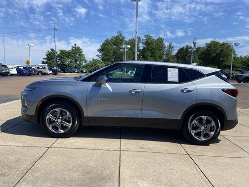 Sterling Gray Metallic 2025 Chevrolet Blazer LT