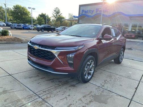 Crimson Metallic 2025 Chevrolet Trax LT