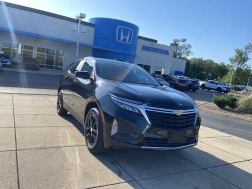 Mosaic Black Metallic 2023 Chevrolet Equinox 1LT