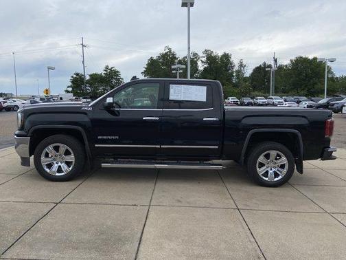 Onyx Black 2017 GMC Sierra 1500 SLT