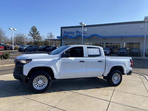 2024 Chevrolet Colorado WT