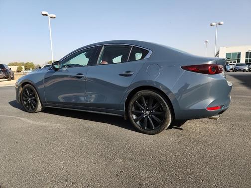 2025 Mazda Mazda3 2.5 S Carbon Edition