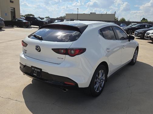2022 Mazda Mazda3 2.5S FWD