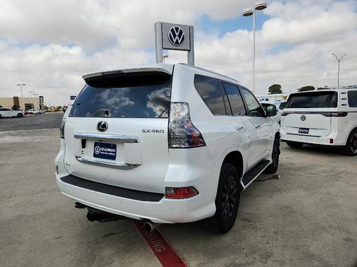 2023 Lexus GX 460 Base
