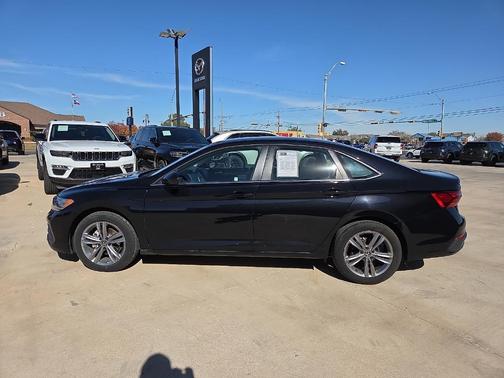 2024 Volkswagen Jetta 1.5T SE