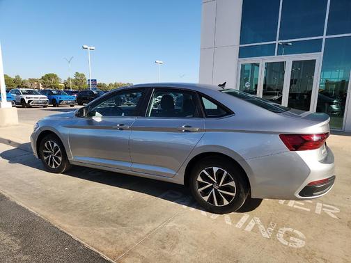 2024 Volkswagen Jetta 1.5T S