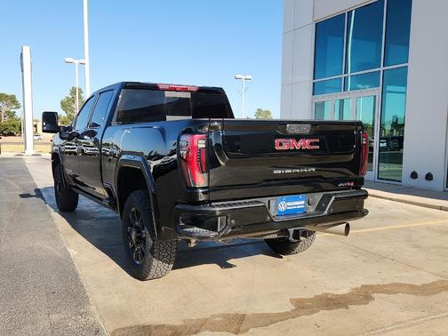 2024 GMC Sierra 2500 AT4