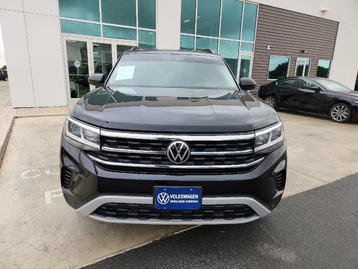 2022 Volkswagen Atlas 3.6L SE w/Technology