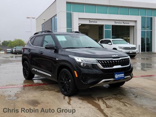 2022 Kia Seltos Nightfall