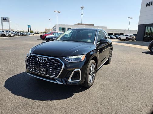 2024 Audi Q5 45 S line quattro Premium