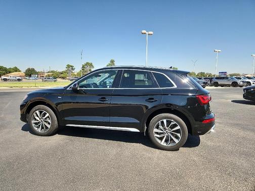 2024 Audi Q5 45 S line quattro Premium