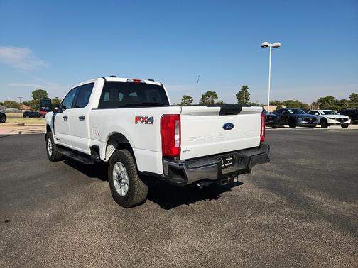 2023 Ford F-250 XLT