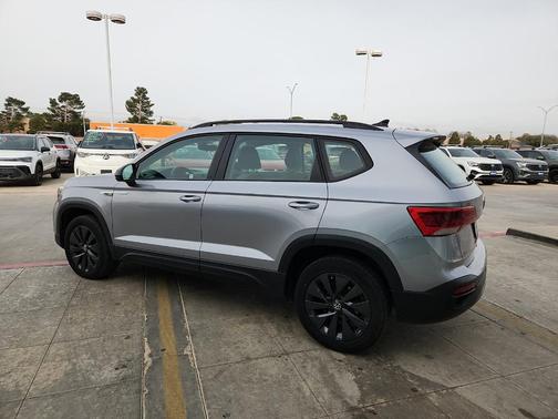 2024 Volkswagen Taos 1.5T S