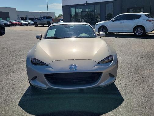 2022 Mazda MX-5 Miata RF Grand Touring