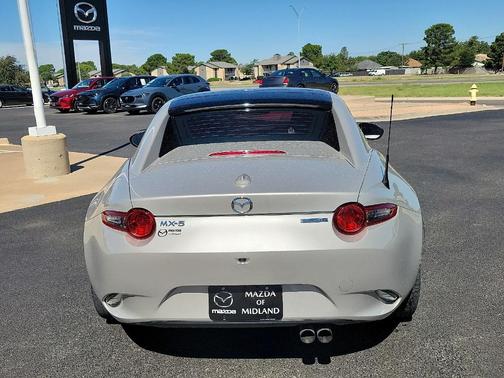 2022 Mazda MX-5 Miata RF Grand Touring