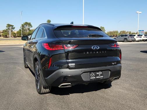 2022 INFINITI QX55 LUXE