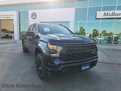 2022 Chevrolet Silverado 1500 Custom