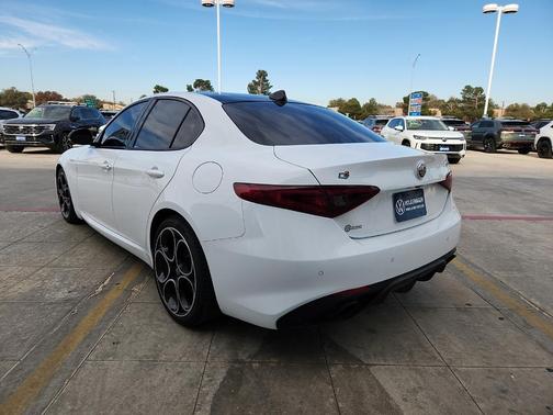 2023 Alfa Romeo Giulia Ti