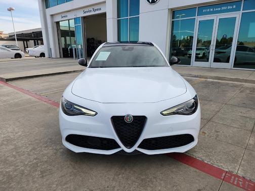 2023 Alfa Romeo Giulia Ti